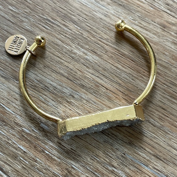 Kinsley Armelle Bracelet Stack - Picture 7 of 8